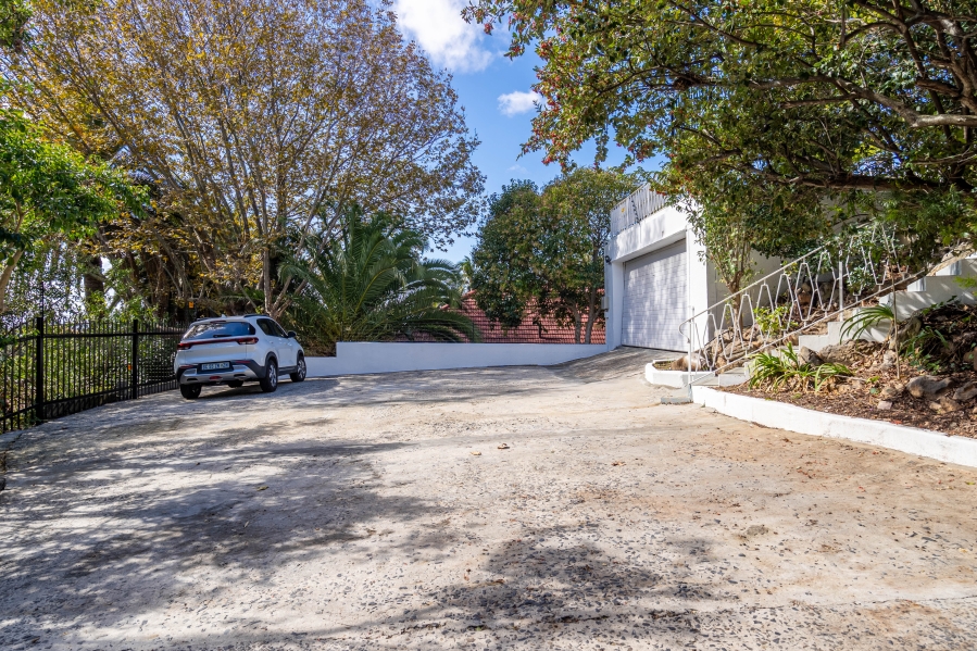 7 Bedroom Property for Sale in Rondebosch Western Cape